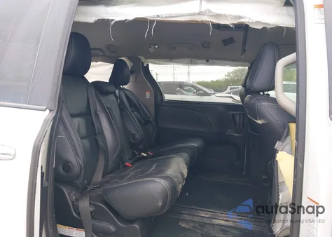 2017 Toyota Sienna Se 8 Passenger from USA, damaged, VIN 5TDXZ3DC7HS771462